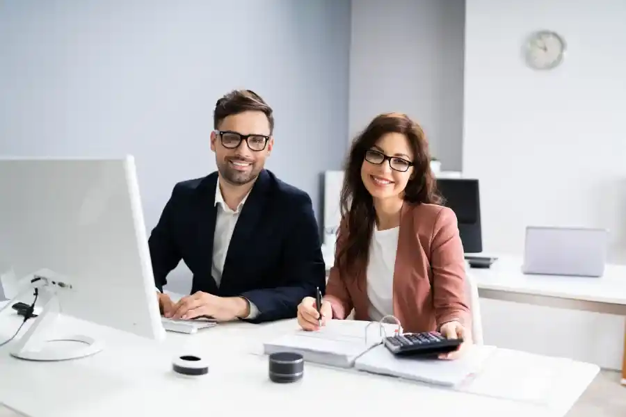 Curso de Auxiliar de Contabilidade.